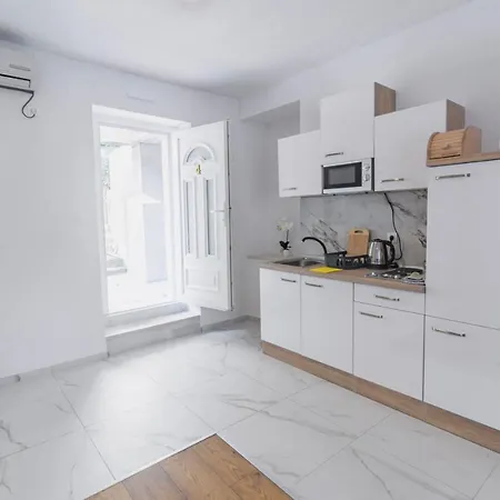 Apartments Florian Lopud Zewnętrze zdjęcie