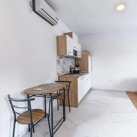 Apartments Florian Lopud Zewnętrze zdjęcie