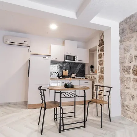 Apartments Florian Lopud Zewnętrze zdjęcie
