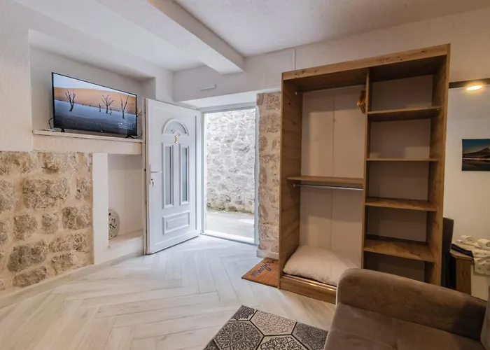Apartments Florian