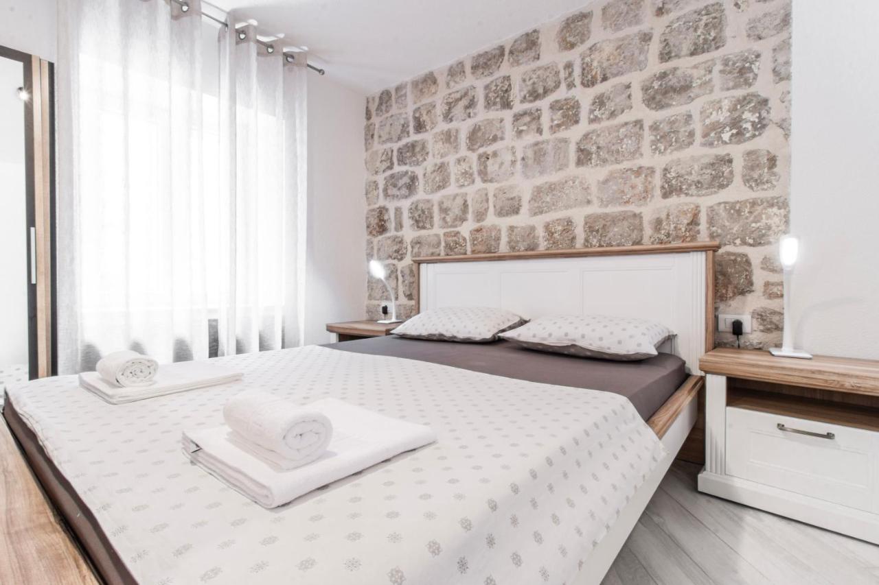 Apartment Florian Lopud
