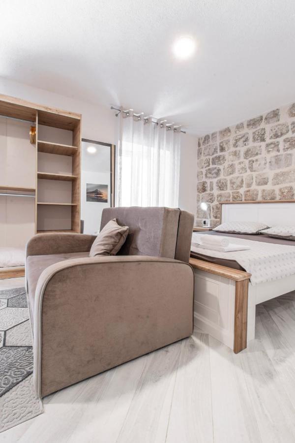 Apartment Florian Lopud