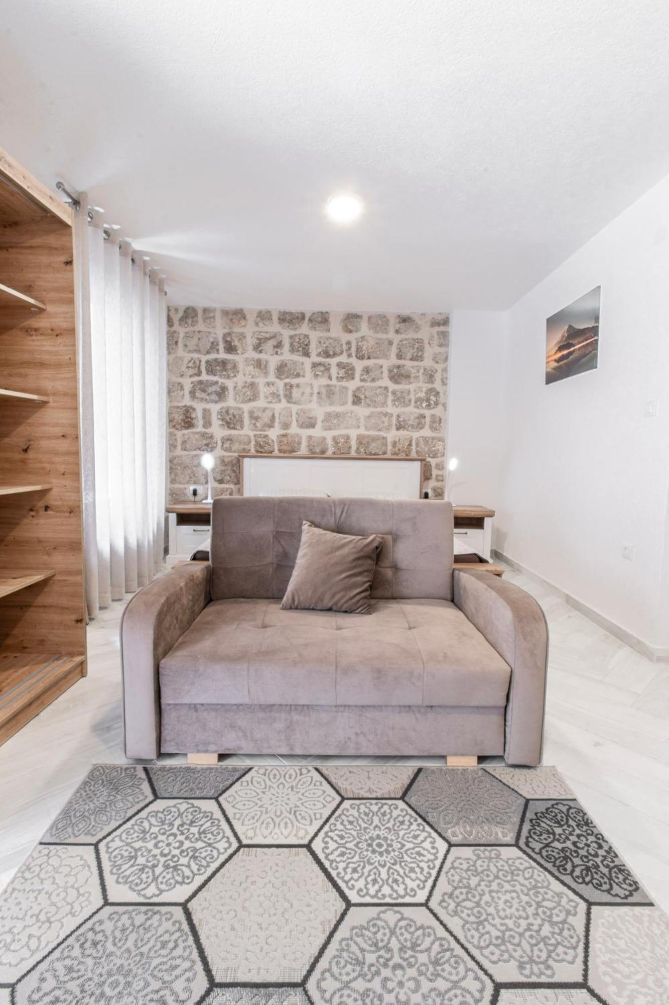 Apartment Florian Lopud